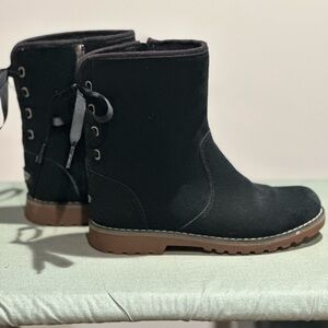 Girls Ugg Black Boots Size 2